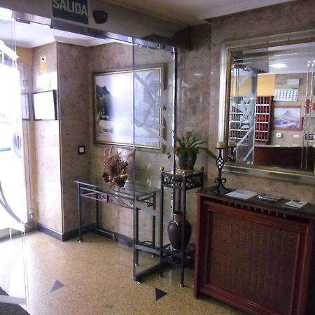 Hostal Don Suero León Exteriör bild